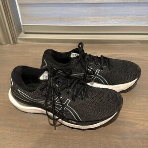 ASICS gel cumulus size 8